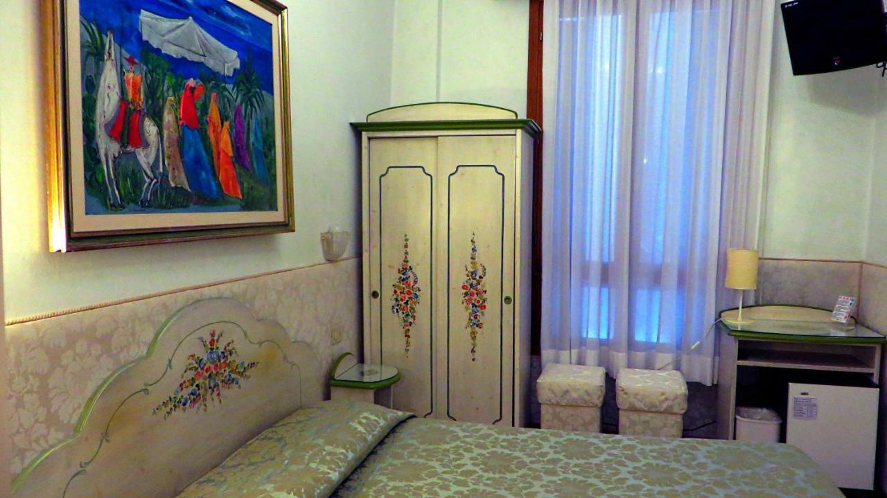 Hotel San Salvador Basic & Local 2 Stars Hotel Венеция Екстериор снимка